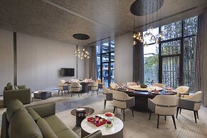 Hotel Indigo Suzhou Yangcheng Lake by IHG