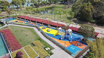 Hotel Indigo Suzhou Yangcheng Lake by IHG