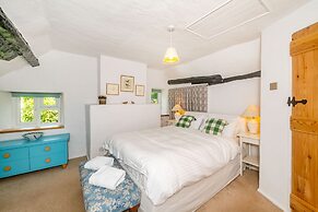 4 Bishops Cottages