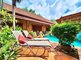 Balinese Pool Villa in Rawai