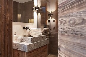 Hahnenkamm Suite Deluxe  Ski-In Ski-Out