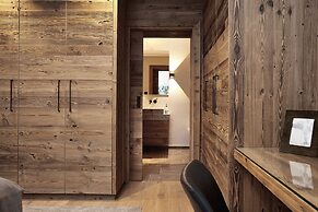 Hahnenkamm Suite Deluxe  Ski-In Ski-Out