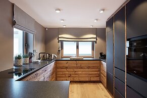 Hahnenkamm Suite Deluxe  Ski-In Ski-Out