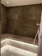 Hahnenkamm Suite Deluxe  Ski-In Ski-Out