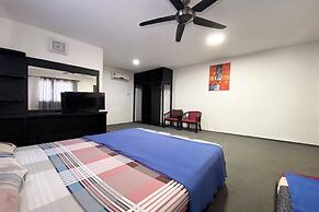 OYO 90317 Ambong Bay Resthouse