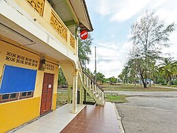 OYO 90315 Chalet Pantai Rantau Panjang