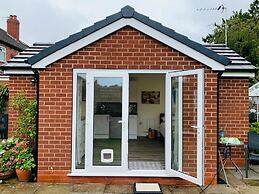 Modern Detached Bungalow