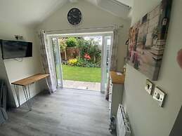 Modern Detached Bungalow