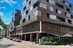 Moonlight - 150m From the Lake