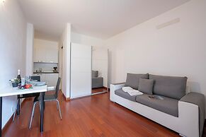 Moonlight - 150m From the Lake