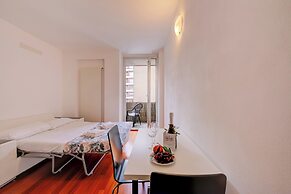 Moonlight - 150m From the Lake