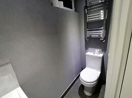 Charming 1-bed Apartment in Coventry