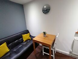 Charming 1-bed Apartment in Coventry