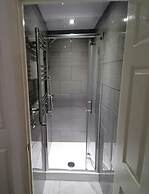 Charming 1-bed Apartment in Coventry