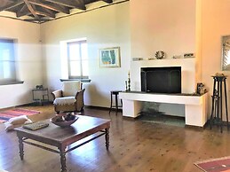 Traditional Luxury House Kedavros