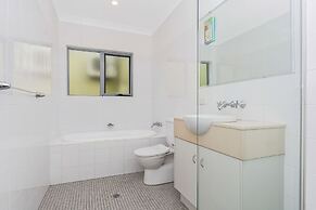 Angourie Blue Unit 2