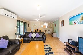 Breather 2/44 Beachside Way