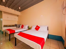 OYO 809 Crowne One Condo