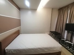 Capital O 811 Tri A's Building