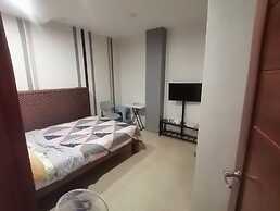 Capital O 811 Tri A's Building