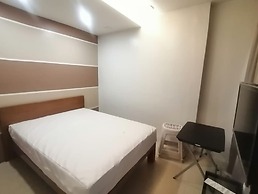 Capital O 811 Tri A's Building