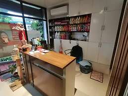 Capital O 811 Tri A's Building