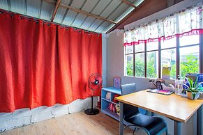 OYO 814 Laurien's Budget Hotel