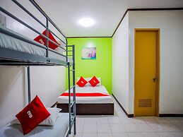 OYO 814 Laurien's Budget Hotel