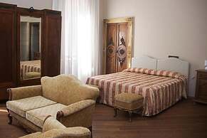 Hotel Tornielli 9 by LVG Hotel Collection