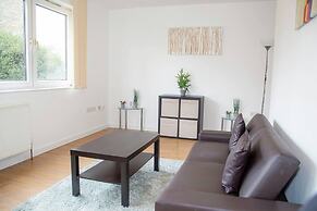 Large Shoreditch, Hoxton 3-bed Garden Flat