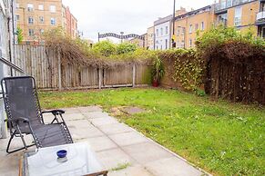 Large Shoreditch, Hoxton 3-bed Garden Flat