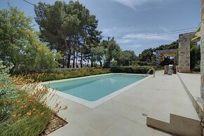 Ouzo Stone House 1, with private pool