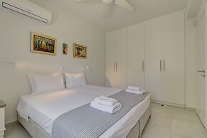 Ouzo Stone House 1, with private pool