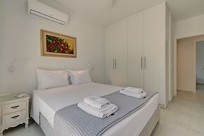 Ouzo Stone House 1, with private pool