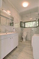 Ouzo Stone House 1, with private pool