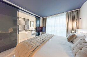 Hotel Indigo Cagnes-sur-Mer by IHG