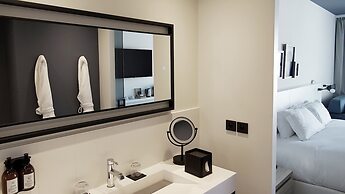 Hotel Indigo Cagnes-sur-Mer by IHG
