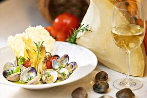 Hotel Indigo Cagnes-sur-Mer by IHG