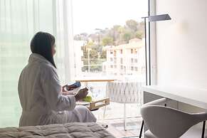 Hotel Indigo Cagnes-sur-Mer by IHG