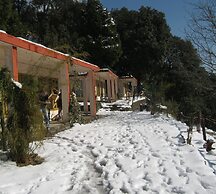 Room-janardan Resort Pangot, Nainital