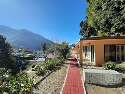 Room-janardan Resort Pangot, Nainital