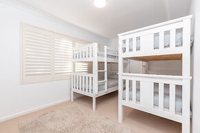 Lakeview Crescent 11