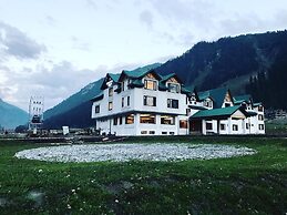 Country Inn & Suites by Radisson, Sonamarg
