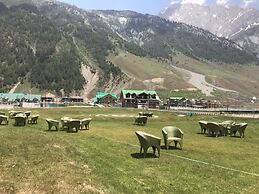 Country Inn & Suites by Radisson, Sonamarg