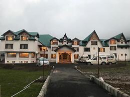 Country Inn & Suites by Radisson, Sonamarg