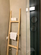 Luxury-1bed Apartment With Porch in Greece