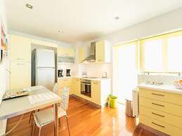 Amazing Beach Apt Panoramic View Next to Marina Alimos