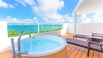 Blue Ocean Hotel & Resort Miyakojima