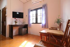 Baan Nat The Village