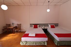 Baan Nat The Village